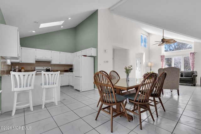 277 Bayville Avenue, Bayville, NJ 08721