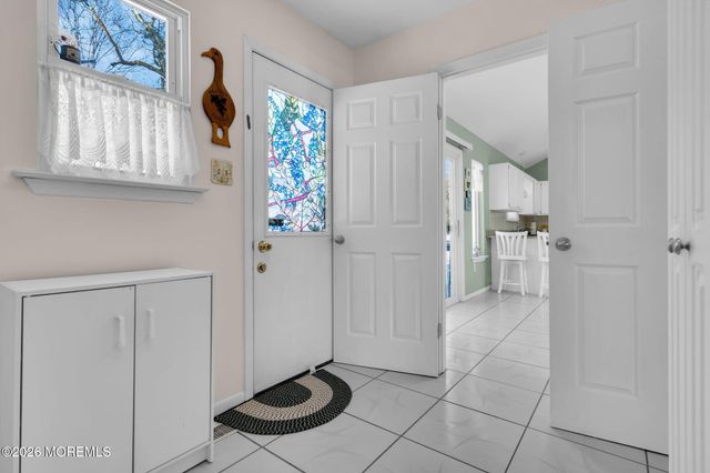 277 Bayville Avenue, Bayville, NJ 08721