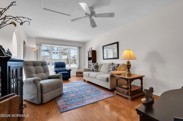 277 Bayville Avenue, Bayville, NJ 08721