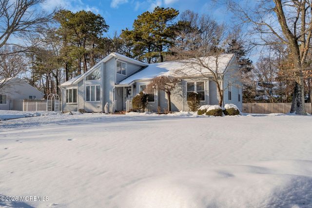 277 Bayville Avenue, Bayville, NJ 08721