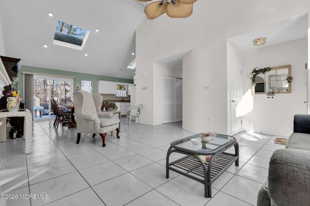 277 Bayville Avenue, Bayville, NJ 08721