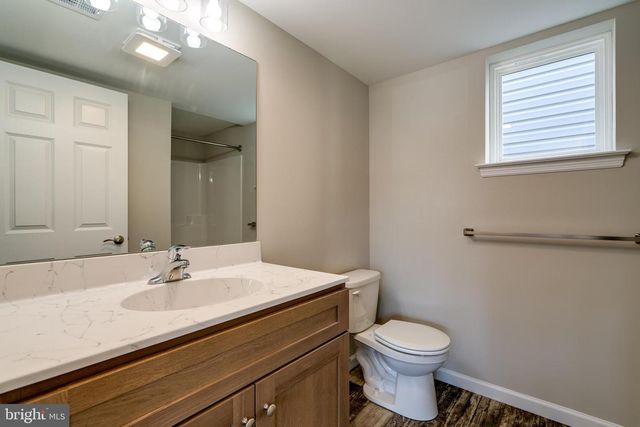 254 S QUEEN ST, York, PA 17403