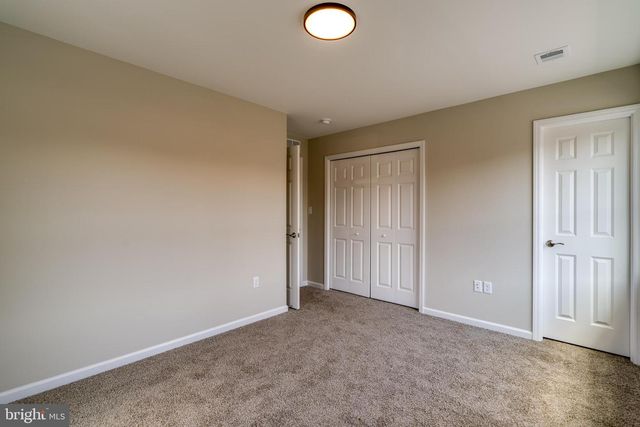 254 S QUEEN ST, York, PA 17403