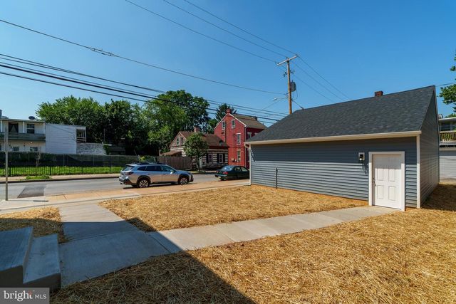 254 S QUEEN ST, York, PA 17403