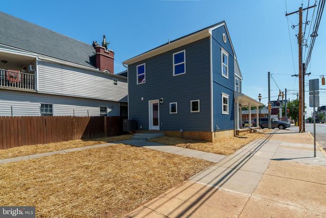 254 S QUEEN ST, York, PA 17403