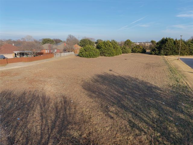 517 E Belt Line Road, Cedar Hill, TX 75104