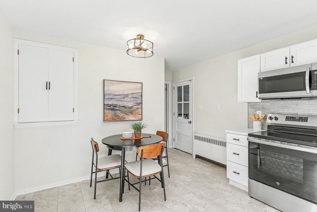 626 S LOCUST ST, Elizabethtown, PA 17022