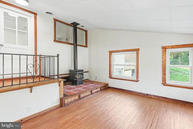 626 S LOCUST ST, Elizabethtown, PA 17022