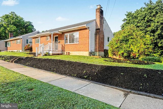 626 S LOCUST ST, Elizabethtown, PA 17022