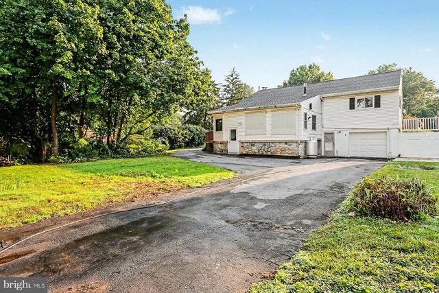 626 S LOCUST ST, Elizabethtown, PA 17022