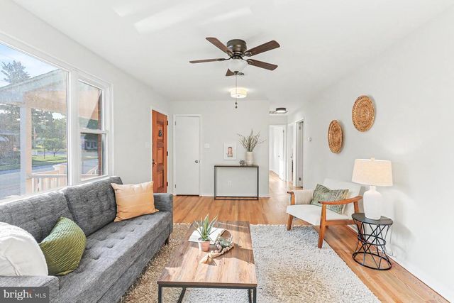 626 S LOCUST ST, Elizabethtown, PA 17022