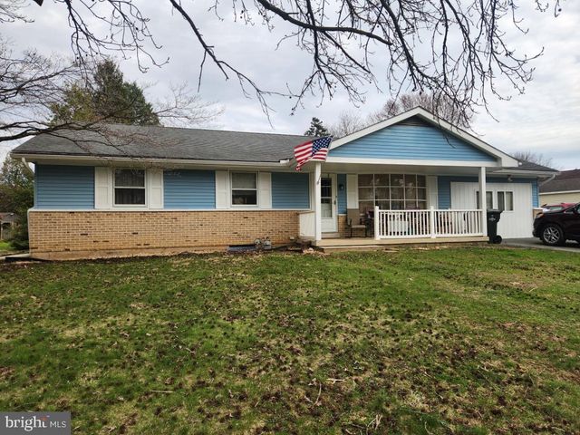 3458 DUFF AVE, Lancaster, PA 17601