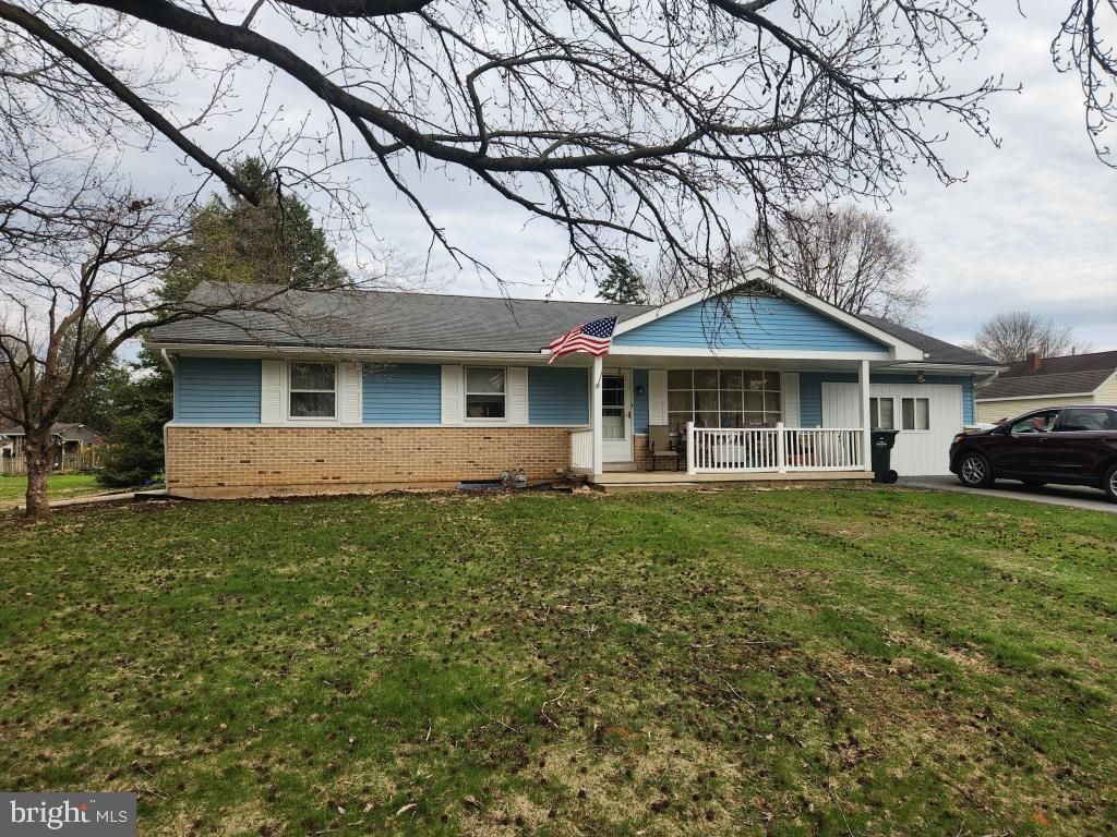 3458 DUFF AVE, Lancaster, PA 17601