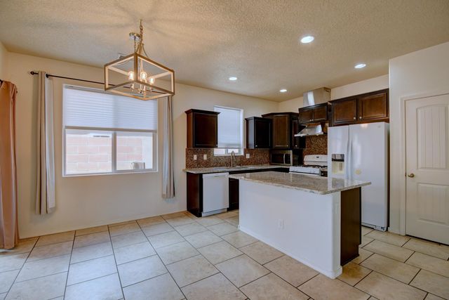 2838 BAYAS Road SE, Rio Rancho, NM 87124