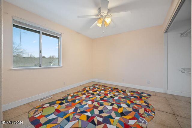 931 Lionel Court, Sparks, NV 89434