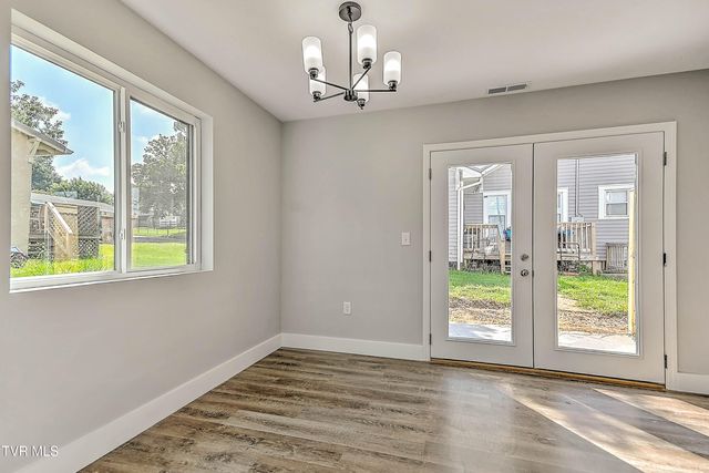 1101 Rhode Island Avenue 1, Bristol, VA 24201