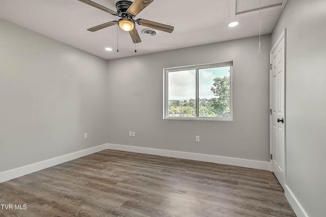 1101 Rhode Island Avenue 1, Bristol, VA 24201