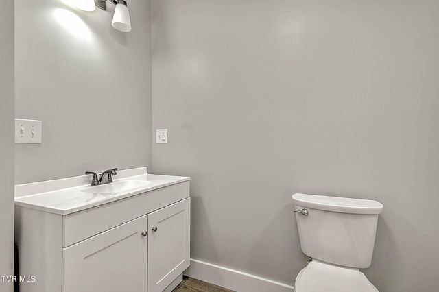 1101 Rhode Island Avenue 1, Bristol, VA 24201