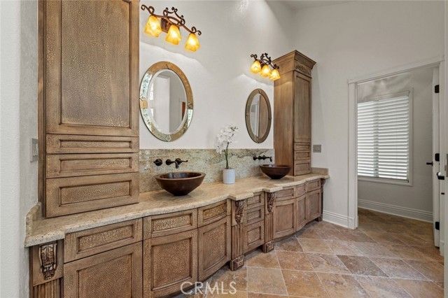 15629 Bronco Drive, Canyon Country (santa Clarita), CA 91387