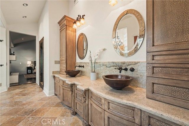 15629 Bronco Drive, Canyon Country (santa Clarita), CA 91387