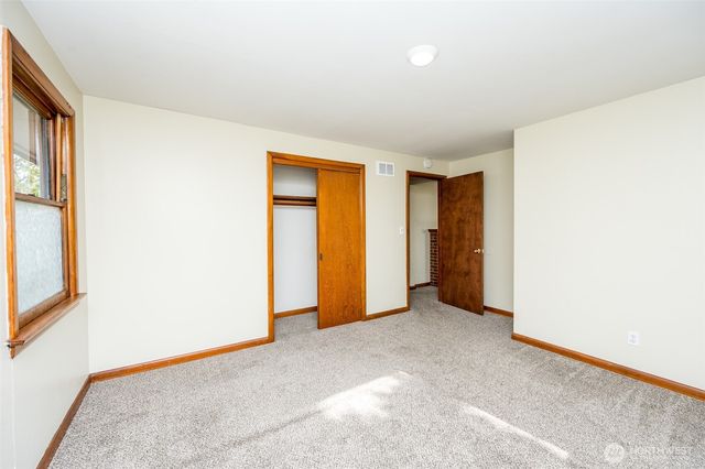 6521 S Park Ave, Tacoma, WA 98408