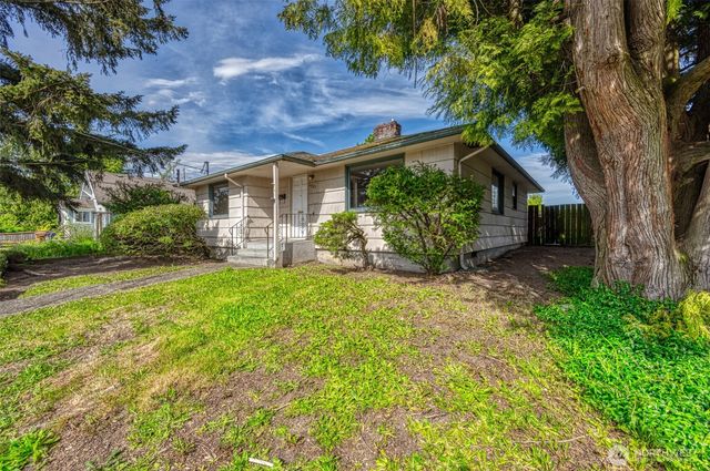 6521 S Park Ave, Tacoma, WA 98408