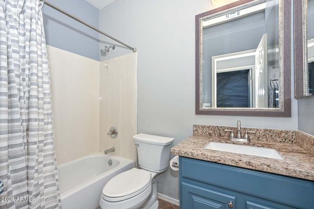 8352 W MOLLY Lane, Peoria, AZ 85383