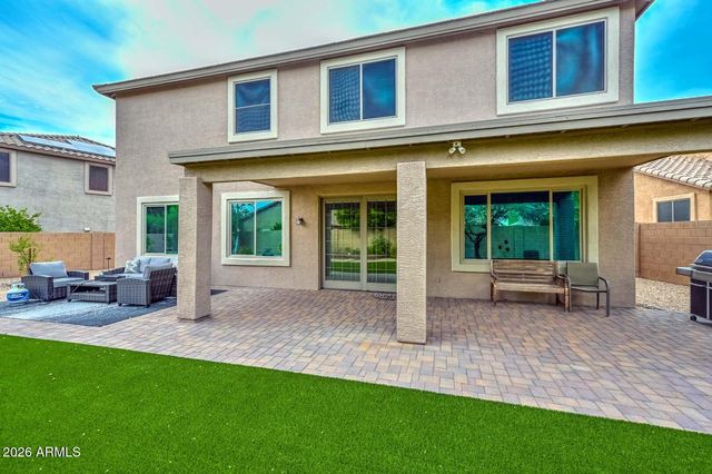 8352 W MOLLY Lane, Peoria, AZ 85383