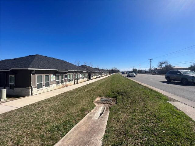 660 S Bagdad RD 120, Leander, TX 78641