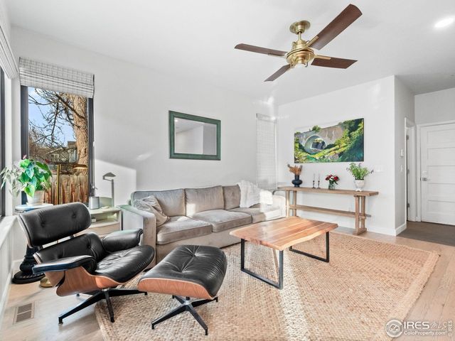 2387 Sandpiper Dr, Lafayette, CO 80026