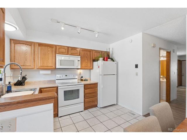 8079 Lexington Park Dr, Colorado Springs, CO 80920