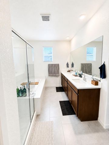 3050 Blue Cove Walk, Sacramento, CA 95833