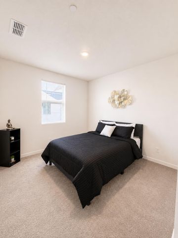 3050 Blue Cove Walk, Sacramento, CA 95833