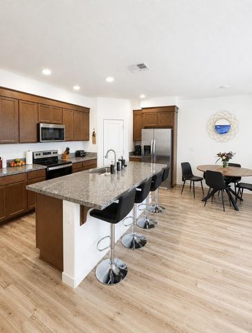 3050 Blue Cove Walk, Sacramento, CA 95833