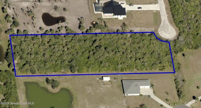 8 Stallion Court, Palm Bay, FL 32909