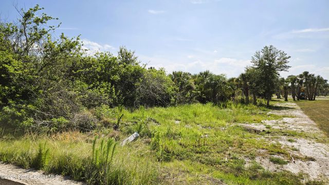 8 Stallion Court, Palm Bay, FL 32909