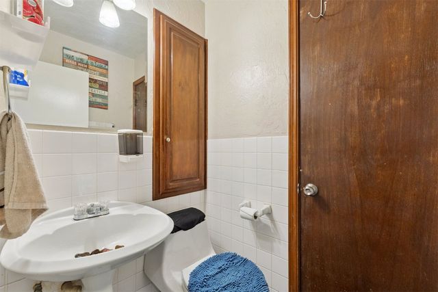 1317 Pinewood Court, Oklahoma City, OK 73110