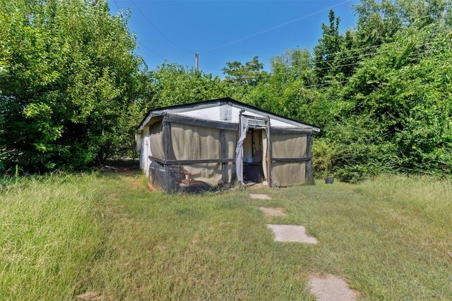 1317 Pinewood Court, Oklahoma City, OK 73110