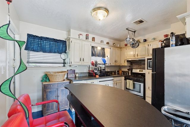 1317 Pinewood Court, Oklahoma City, OK 73110