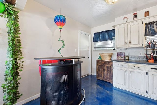 1317 Pinewood Court, Oklahoma City, OK 73110