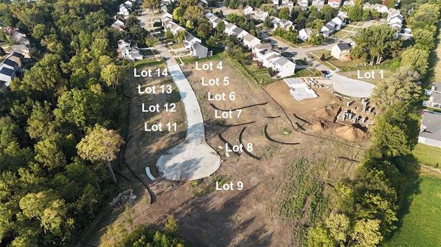 9016 Timberwood Drive, Johnston, IA 50131