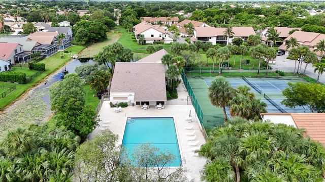 12524 Shoreline Drive 101, Wellington, FL 33414
