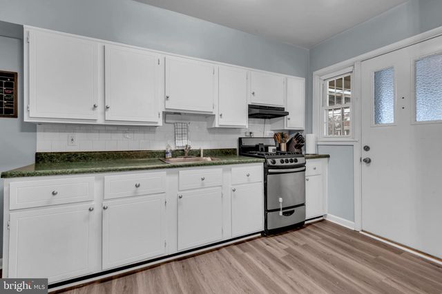 1954 STANHOPE RD, Baltimore, MD 21222