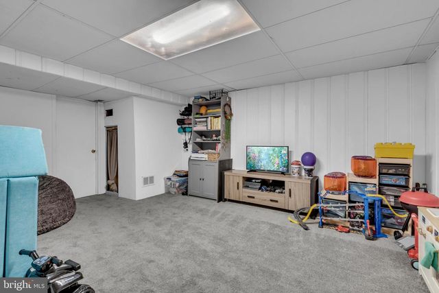 1954 STANHOPE RD, Baltimore, MD 21222