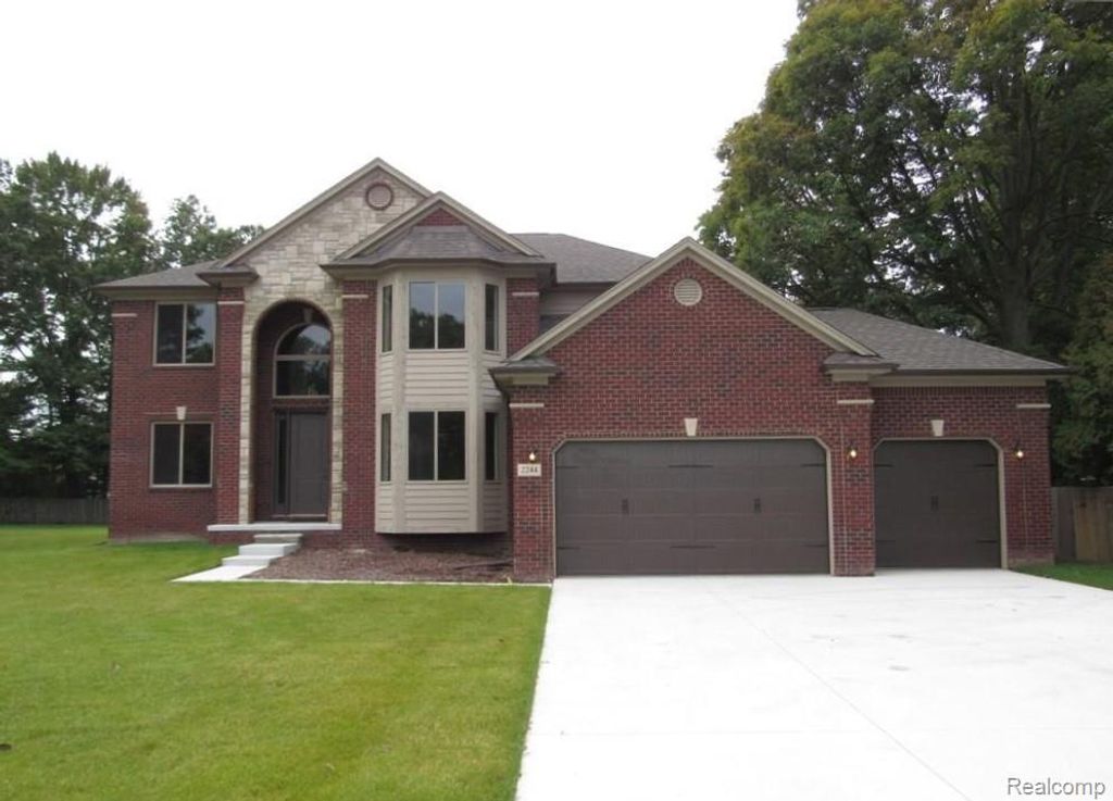 6831 John R Road, Troy, MI 48085