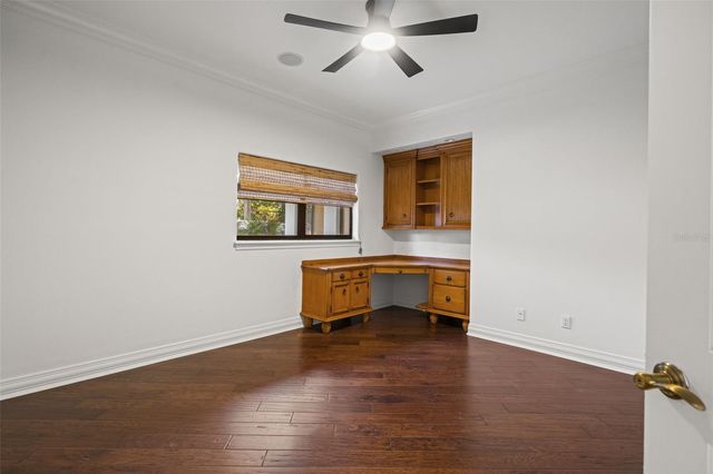 2521 LAKE ELLEN DRIVE, Tampa, FL 33618