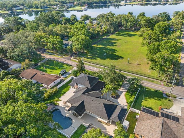 2521 LAKE ELLEN DRIVE, Tampa, FL 33618