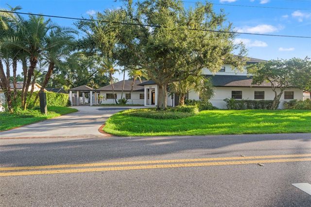 2521 LAKE ELLEN DRIVE, Tampa, FL 33618