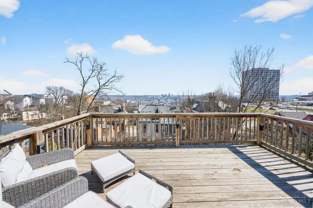 922 Summit Avenue, Cincinnati, OH 45204