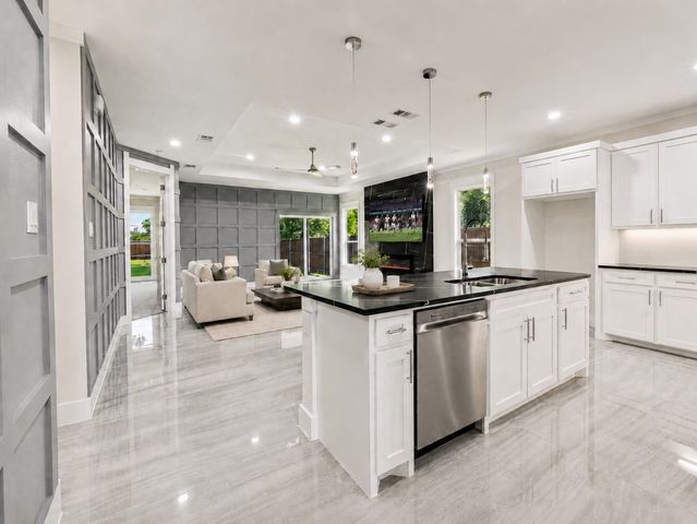 1963 Dennison Street, Dallas, TX 75212